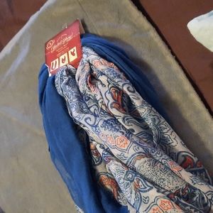 Lightweight womens infinity scarves